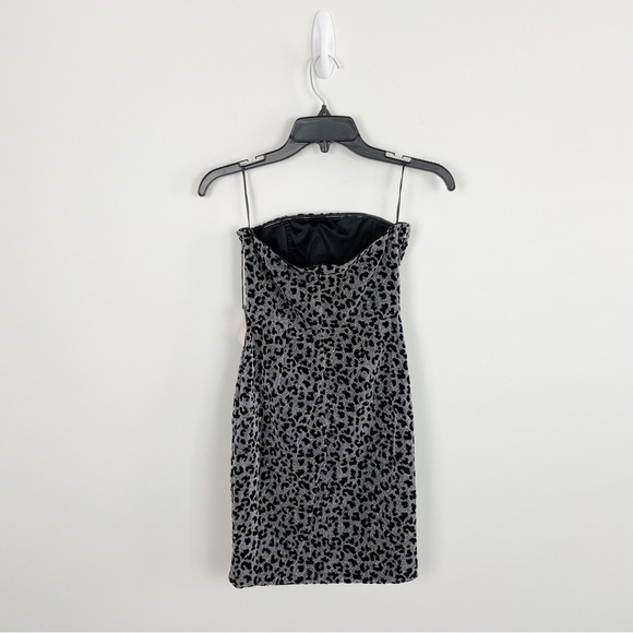 Superdown Rosalyn Tulip Dress in Silver Multi Size XS - Picture 4 of 10